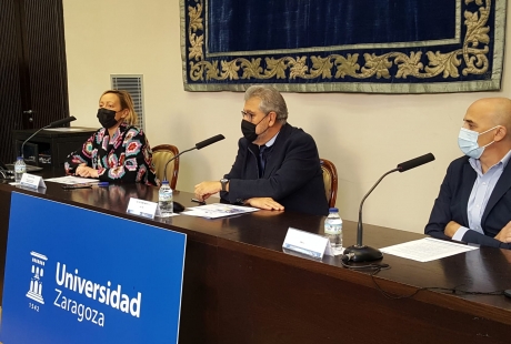 Gastón subraya la contribución de la logística para lograr “un Aragón más verde, más social y más digital” con proyectos como Green Mobility Plaza o la autopista ferroviaria Gastón subraya la contribución de la logística para lograr “un Aragón más verde, más social y más digital” con proyectos como Green Mobility Plaza o la autopista ferroviaria