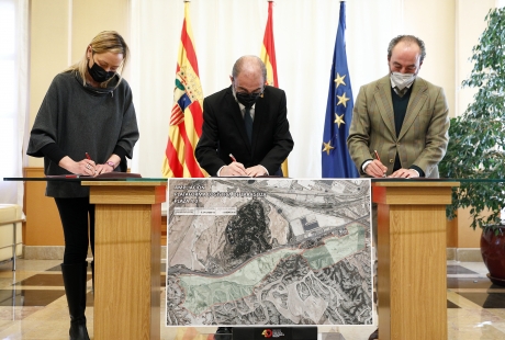 La colaboración público-privada permite ampliar PLAZA con una nueva plataforma de 220 hectáreas para atender las demandas empresariales La colaboración público-privada permite ampliar PLAZA con una nueva plataforma de 220 hectáreas para atender las demandas empresariales