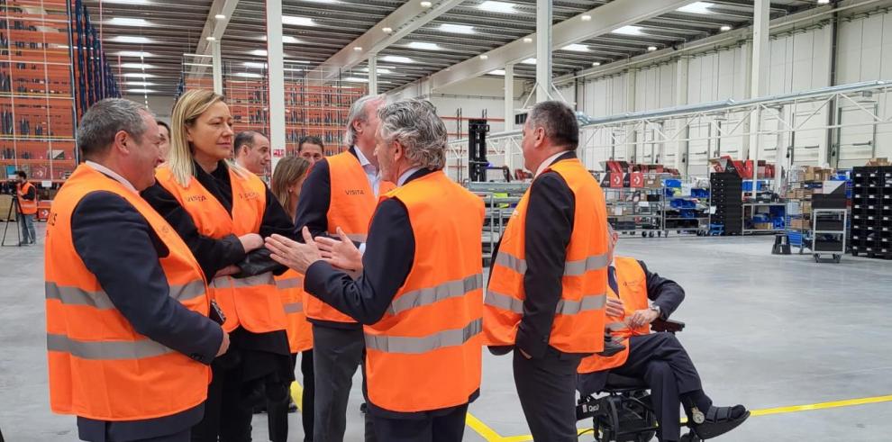 Dexis Ibérica estrena su nuevo centro de distribución en Plaza tras una inversión de 14 millones de euros Dexis Ibérica estrena su nuevo centro de distribución en Plaza tras una inversión de 14 millones de euros