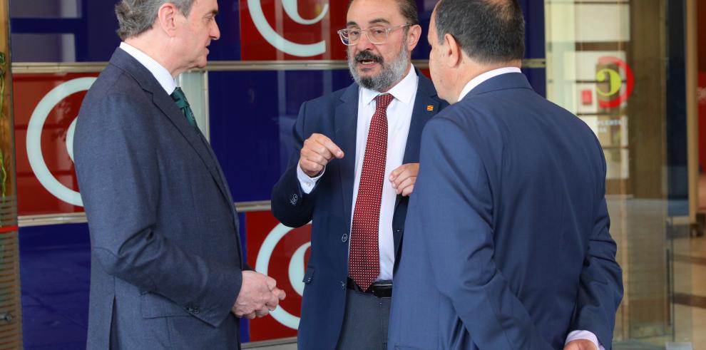 El Gobierno de Aragón impulsa el procedimiento para implantar una “zona franca” en Plaza que fomente el comercio internacional El Gobierno de Aragón impulsa el procedimiento para implantar una “zona franca” en Plaza que fomente el comercio internacional